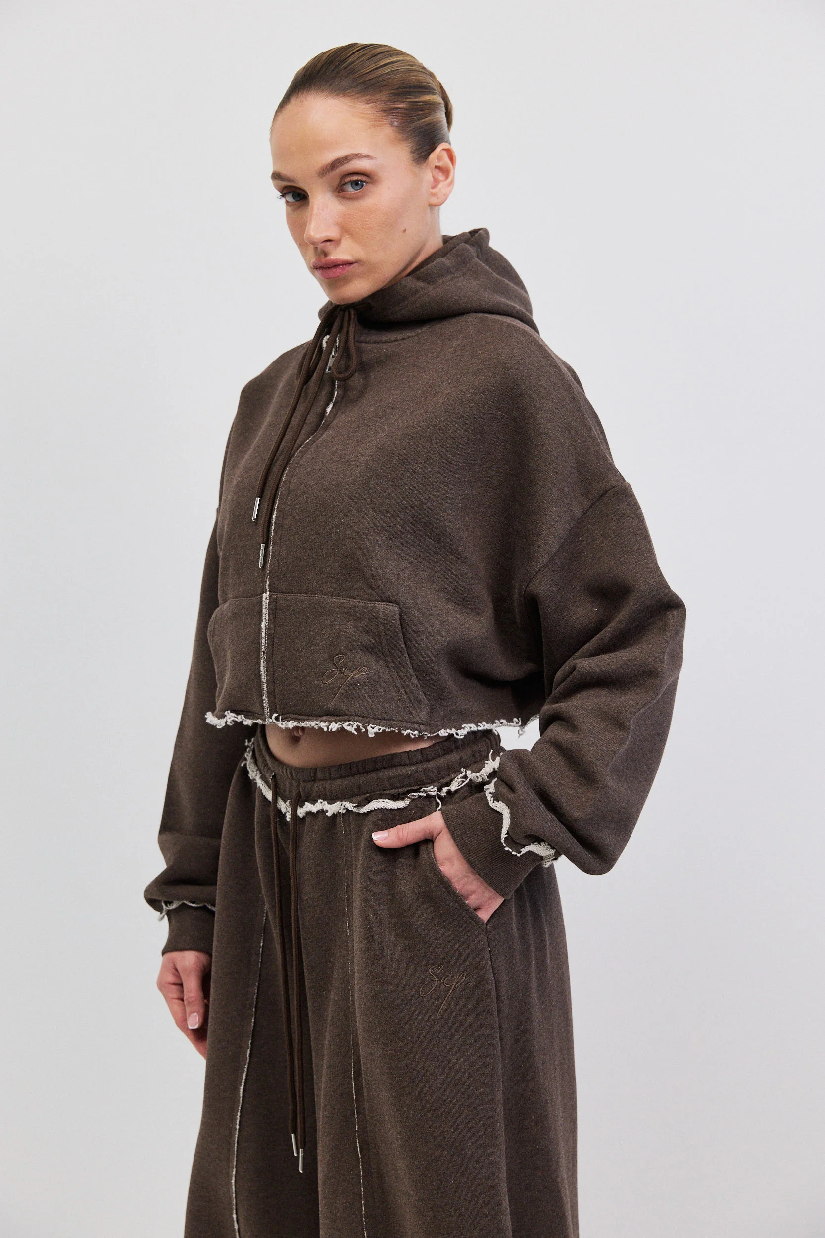 DEMA SET - BROWN - Image 3