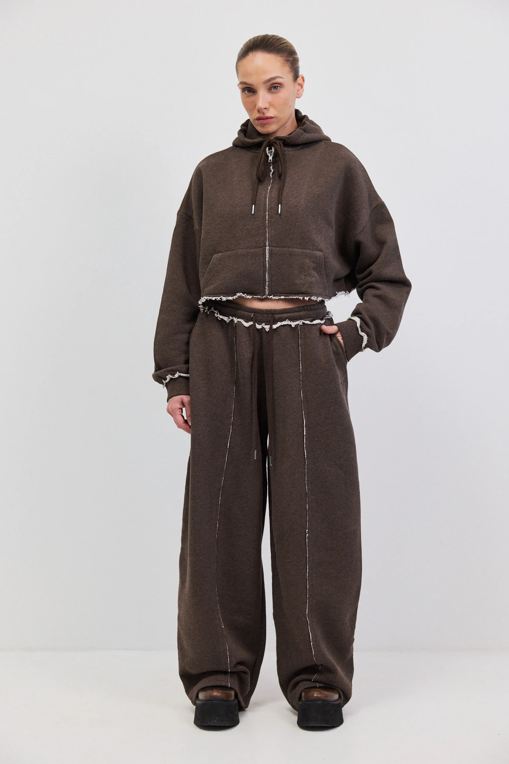 DEMA SET - BROWN - Image 5