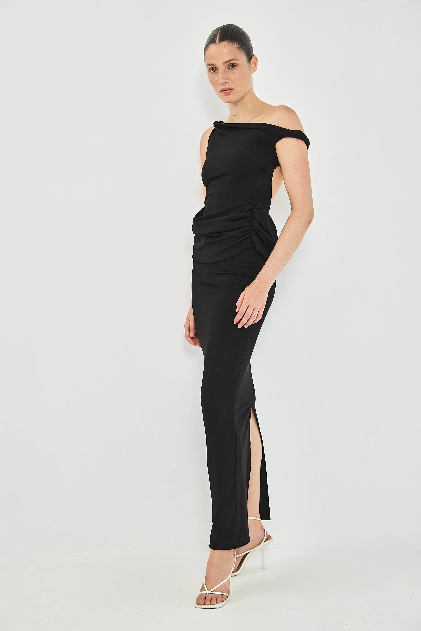 VENUS DRESS - BLACK - Image 3