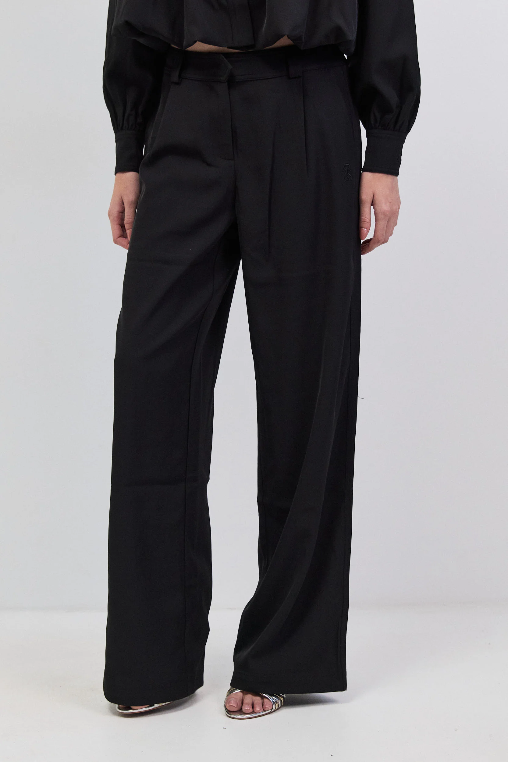VICI PANTS - BLACK - Image 3